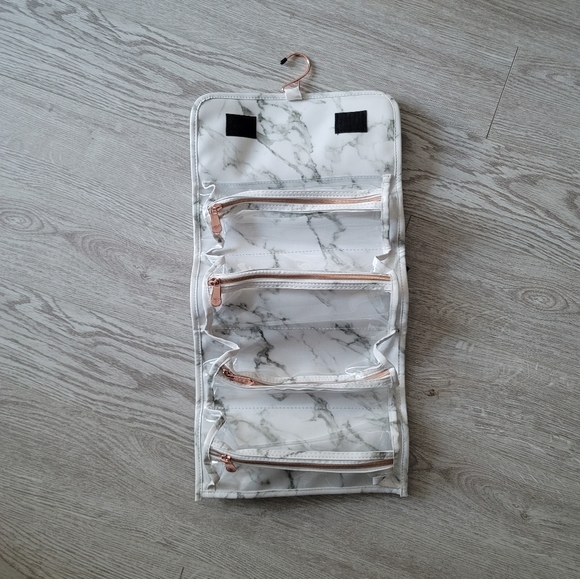 NWT Impressions Vanity Capri Hanging Cosmetic Bag - Picture 8 of 11